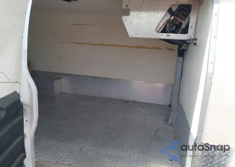 2001 Chevrolet Express from USA, damaged, VIN 1GCHG39R011111547